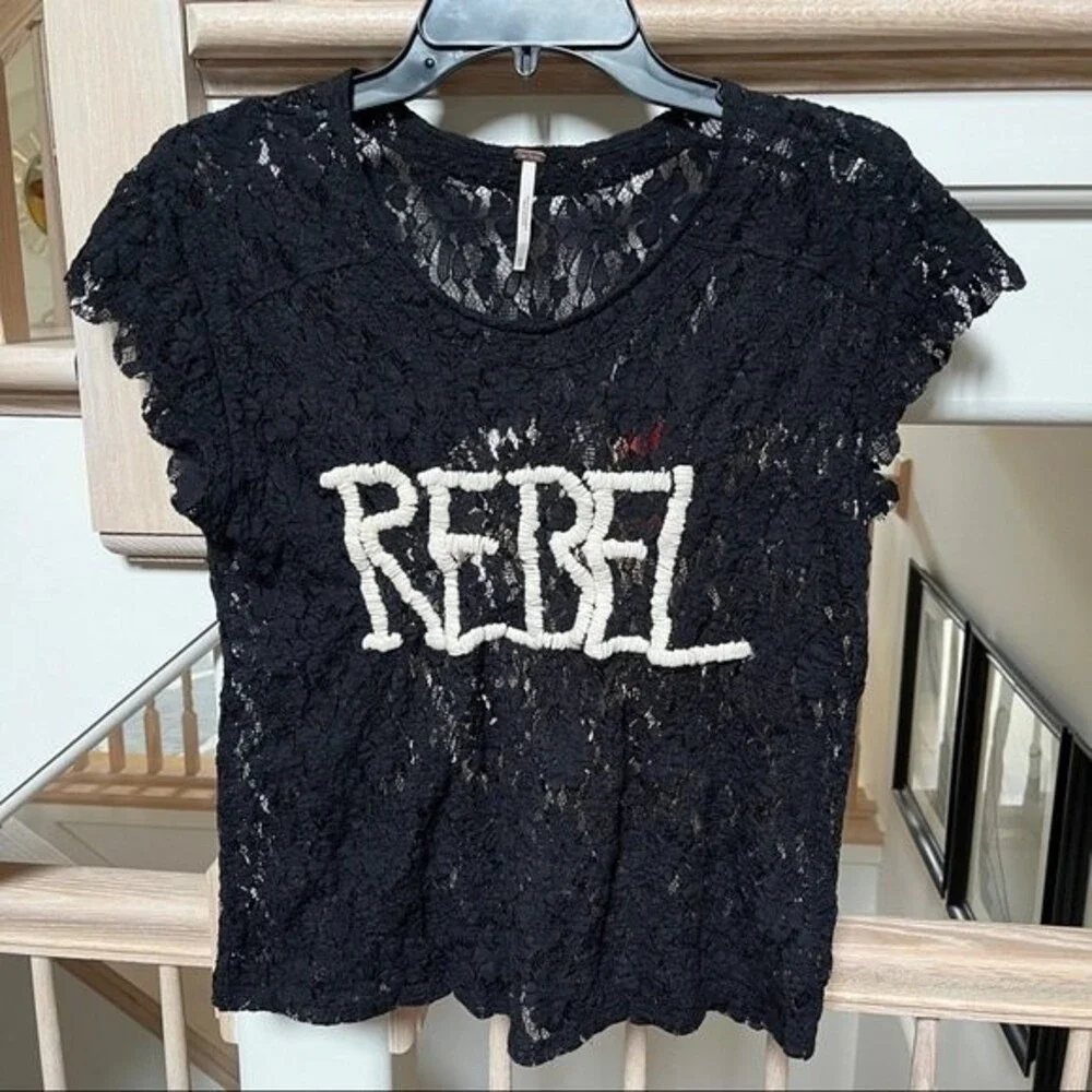 Free People Rebel in Lace Tee in Black Short Sleeve Top XS